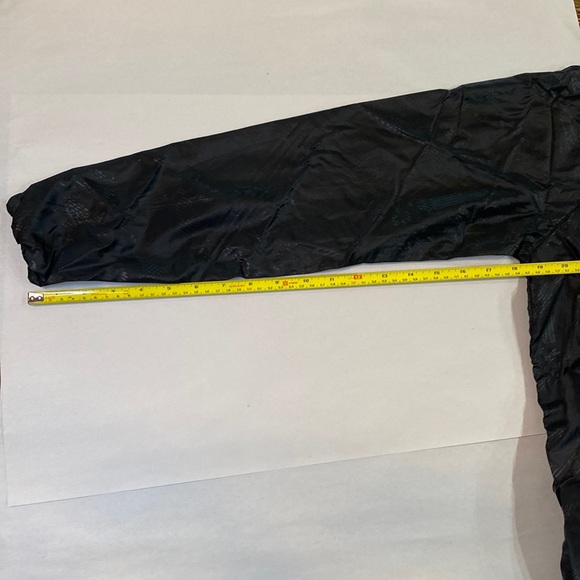 X-TIGER Windproof Jacket Super Light and portable for Sports Hiking & Cy… - Picture 7 of 11